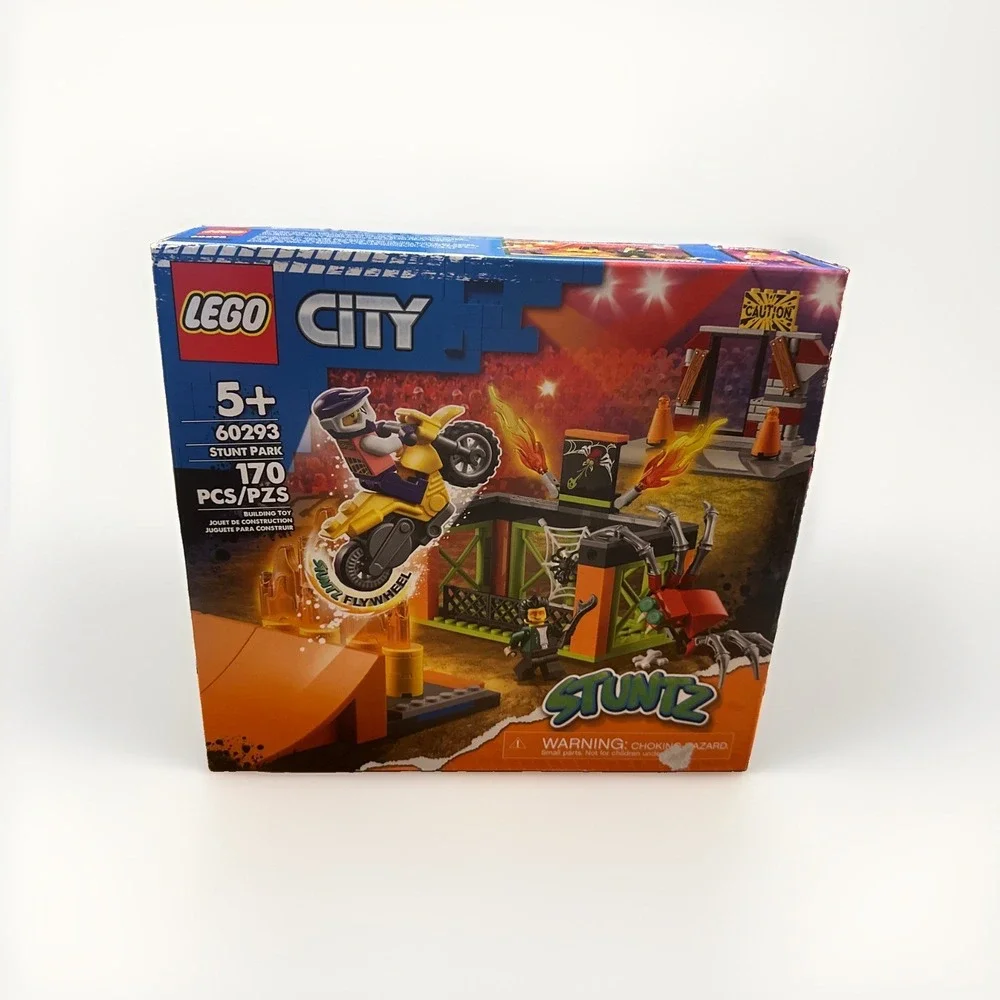 LEGO (60293) City: Stunt Park Bike Skate Ramp Town - New - Retired